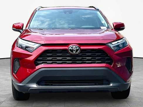 Certified 2023 Toyota RAV4 XLE w/ Convenience Package FWD image 4