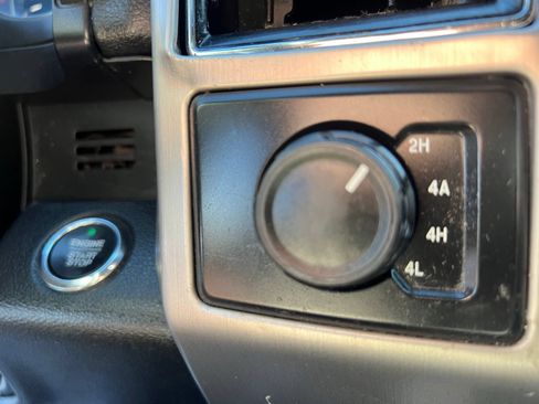 Used 2020 Ford F150 Platinum AWD/4WD image 28