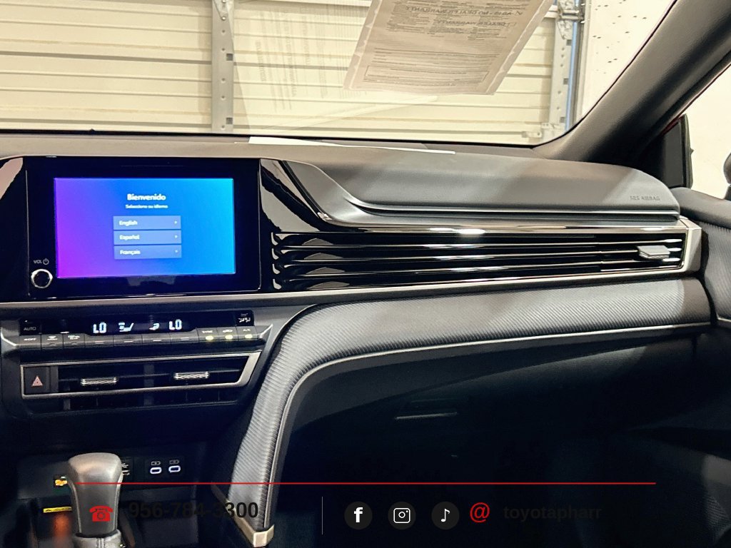 Used 2026 Toyota Camry Hybrid w/ Convenience Package FWD image 20