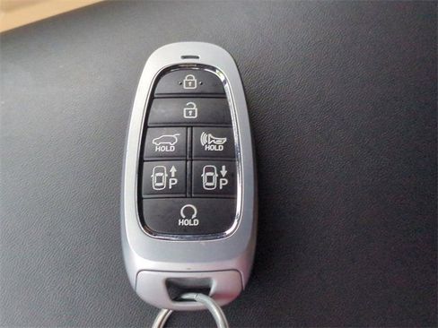 Used 2023 Hyundai Santa Fe Calligraphy image 37