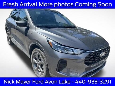 Used 2024 Ford Escape ST-Line w/ Tech Pack #1 AWD/4WD image 4