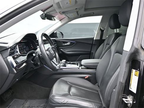 Used 2019 Audi Q8 Prestige image 10