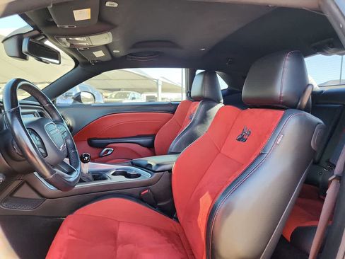 Used 2022 Dodge Challenger R/T Scat Pack w/ Shaker Package image 15