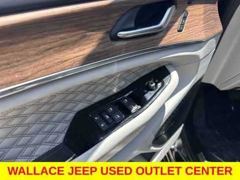 Used 2022 Jeep Grand Cherokee Summit RWD image 18