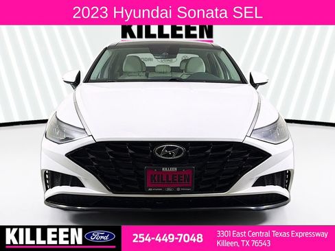 Used 2023 Hyundai Sonata SEL w/ Convenience Package FWD image 2