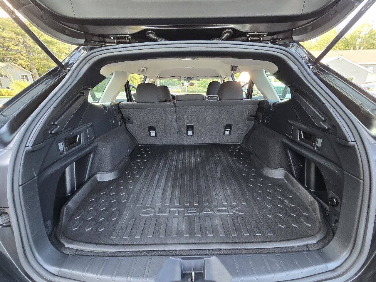 Used 2020 Subaru Outback AWD/4WD image 19