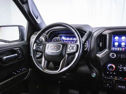 Used 2022 GMC Sierra 1500 AT4 w/ AT4 Premium Package image 4