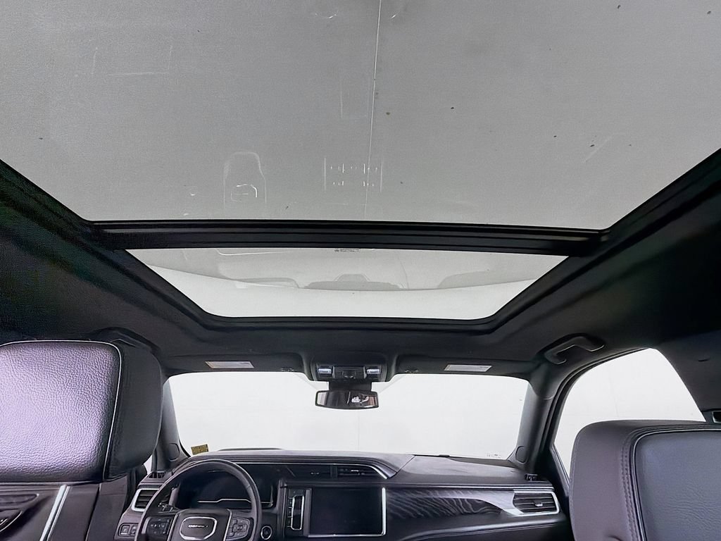 Used 2023 GMC Yukon Denali w/ Max Trailering Package AWD/4WD image 15