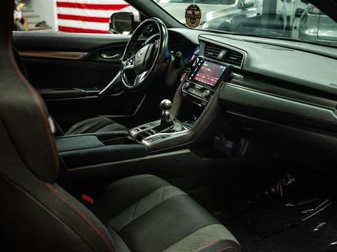 Used 2018 Honda Civic Si image 11