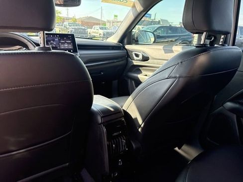 Used 2022 Jeep Compass Altitude w/ Convenience Group image 27