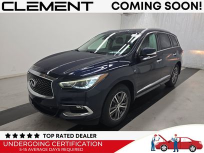 Used 2019 INFINITI QX60 Luxe w/ Essential Package