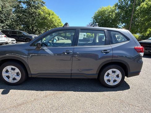 Used 2022 Subaru Forester AWD/4WD image 8
