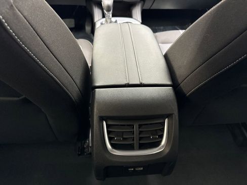 Used 2025 Chevrolet Blazer LT FWD image 67