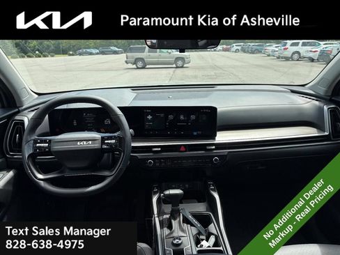 New 2026 Kia Sorento S w/ S Panoramic Sunroof Package FWD image 7