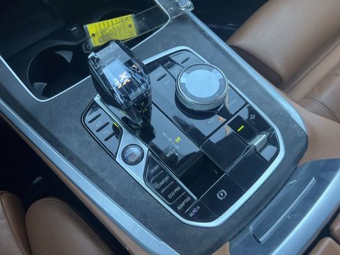 Used 2022 BMW X5 sDrive40i w/ Executive Package image 10