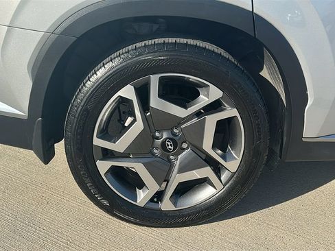 Used 2023 Hyundai Palisade Limited FWD image 17