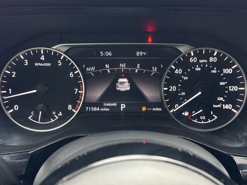 Used 2023 Nissan Pathfinder SL FWD image 22