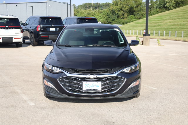 Used 2023 Chevrolet Malibu LT FWD image 3