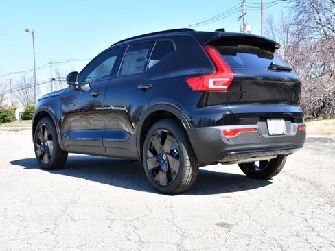 New 2026 Volvo XC40 B5 Ultra w/ Protection Package Premier image 5