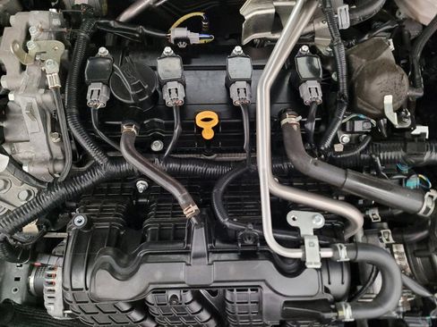 Used 2022 Nissan Altima 2.5 SV FWD image 30