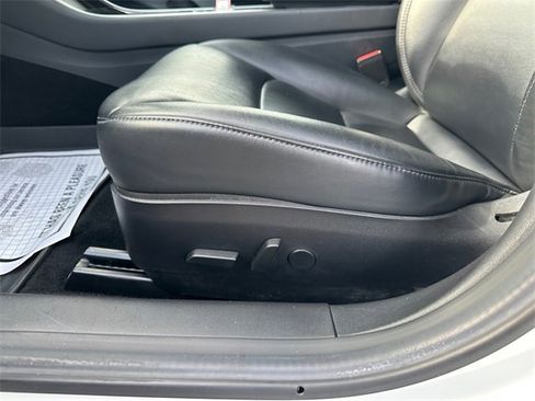 Used 2018 Tesla Model 3 Long Range image 20