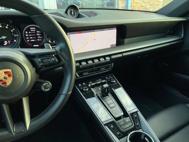 Used 2020 Porsche 911 Carrera 4S w/ Sport Package AWD/4WD image 27