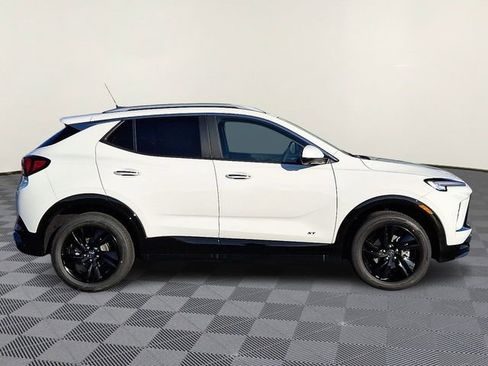 New 2025 Buick Encore GX Sport Touring w/ Advanced Technology Package image 5