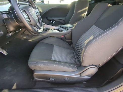 Used 2023 Dodge Challenger R/T w/ Blacktop Package image 16