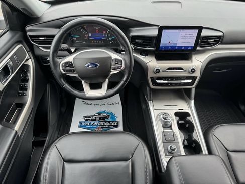 Certified 2022 Ford Explorer XLT w/ Equipment Group 202A AWD/4WD image 26