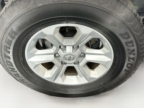 Used 2024 Toyota 4Runner SR5 image 11