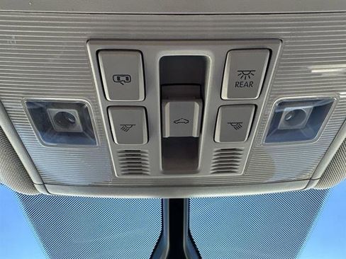 Certified 2023 Volkswagen Atlas SE w/ Panoramic Sunroof Package image 27