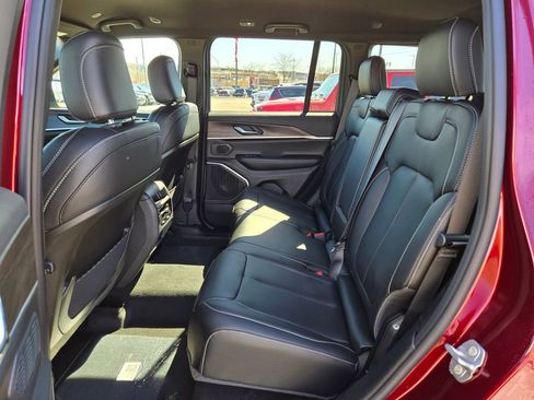 New 2026 Jeep Grand Cherokee Limited image 27