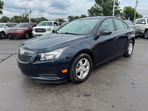 Used 2014 Chevrolet Cruze LT FWD image 1