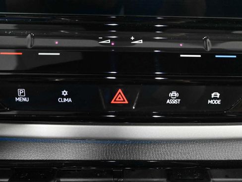 Certified 2023 Volkswagen ID.4 Pro S Plus AWD/4WD image 31