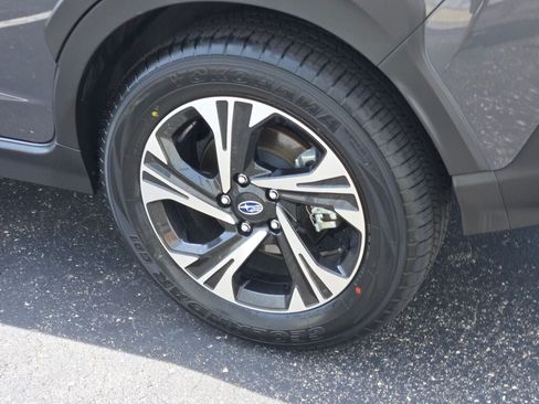 Certified 2024 Subaru Crosstrek 2.0i Premium AWD/4WD image 17