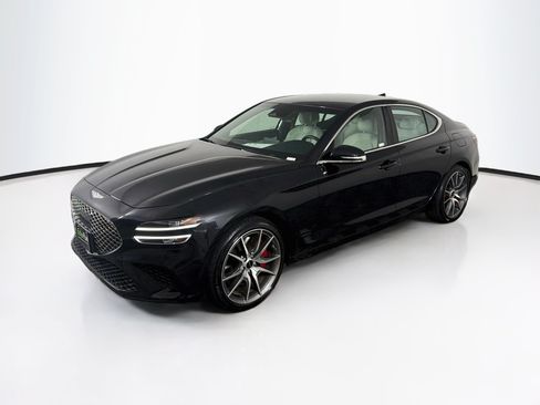 Used 2025 Genesis G70 2.5T RWD image 3