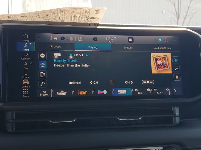 New 2026 Jeep Wrangler Unlimited Sahara AWD/4WD image 24