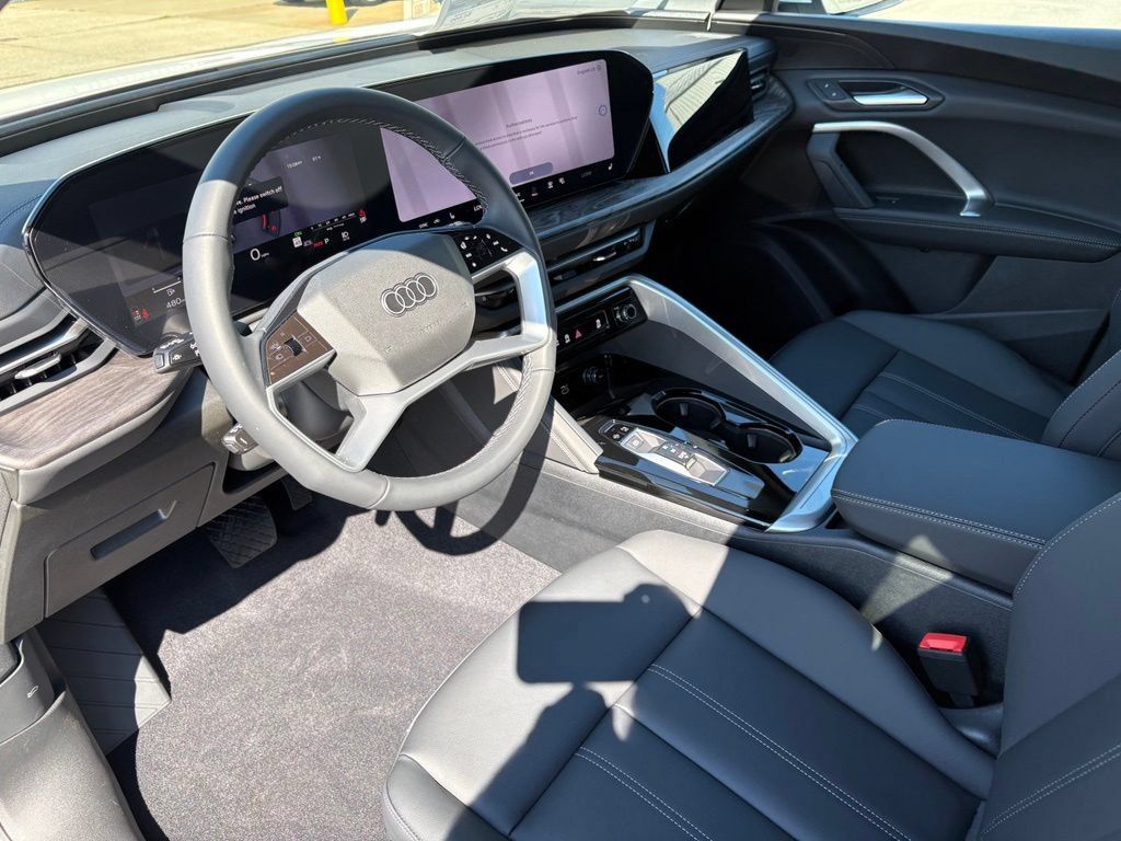 New 2026 Audi Q5 Premium AWD/4WD image 6