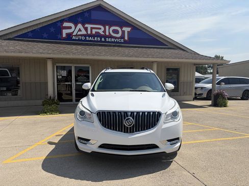 Used 2016 Buick Enclave Leather AWD/4WD image 2