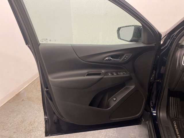 Used 2020 Chevrolet Equinox LT AWD/4WD image 18