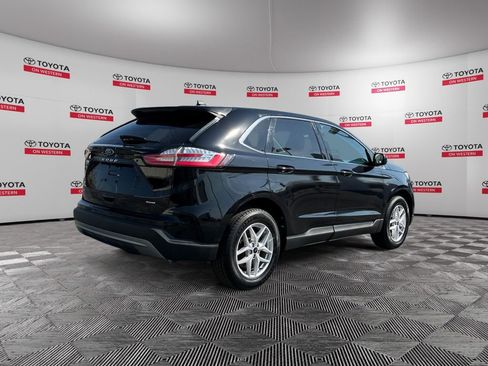 Used 2023 Ford Edge SEL AWD/4WD image 3