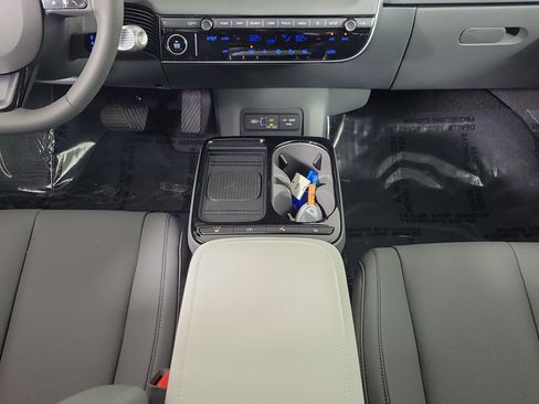 New 2026 Hyundai Ioniq 5 SEL image 10