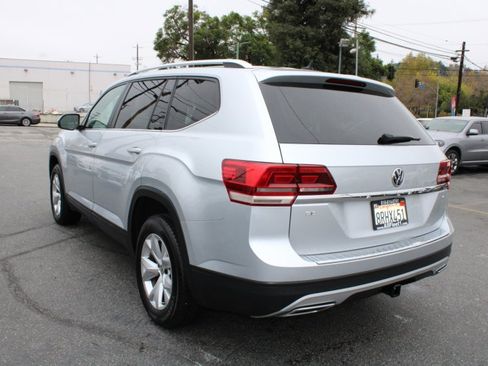 Used 2019 Volkswagen Atlas SE w/ Towing Package image 4