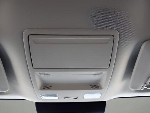 New 2026 Ford Maverick XL image 21