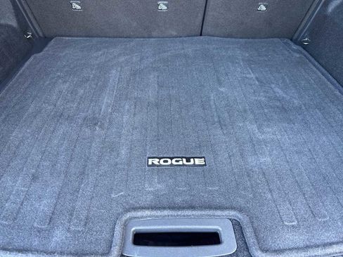 Used 2026 Nissan Rogue SL image 33