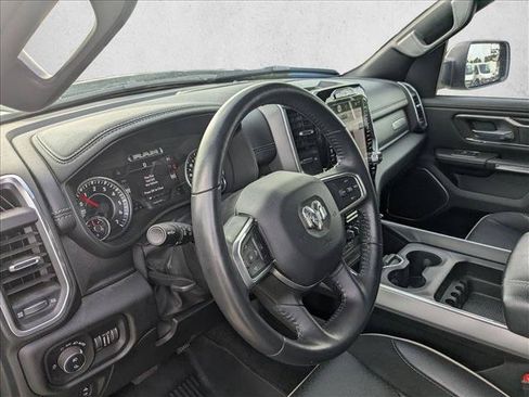 Used 2023 RAM 1500 Laramie AWD/4WD image 9