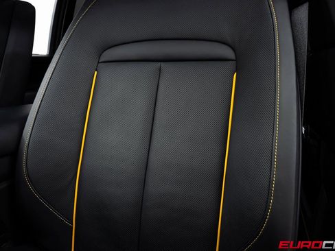 Used 2024 Rolls-Royce Cullinan image 42