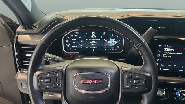 Used 2024 GMC Sierra 2500 AT4 AWD/4WD image 14