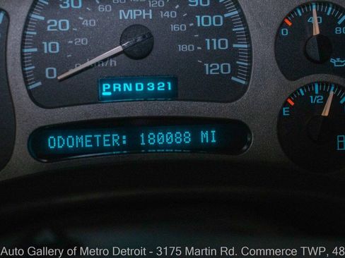 Used 2005 GMC Yukon Denali AWD/4WD image 18