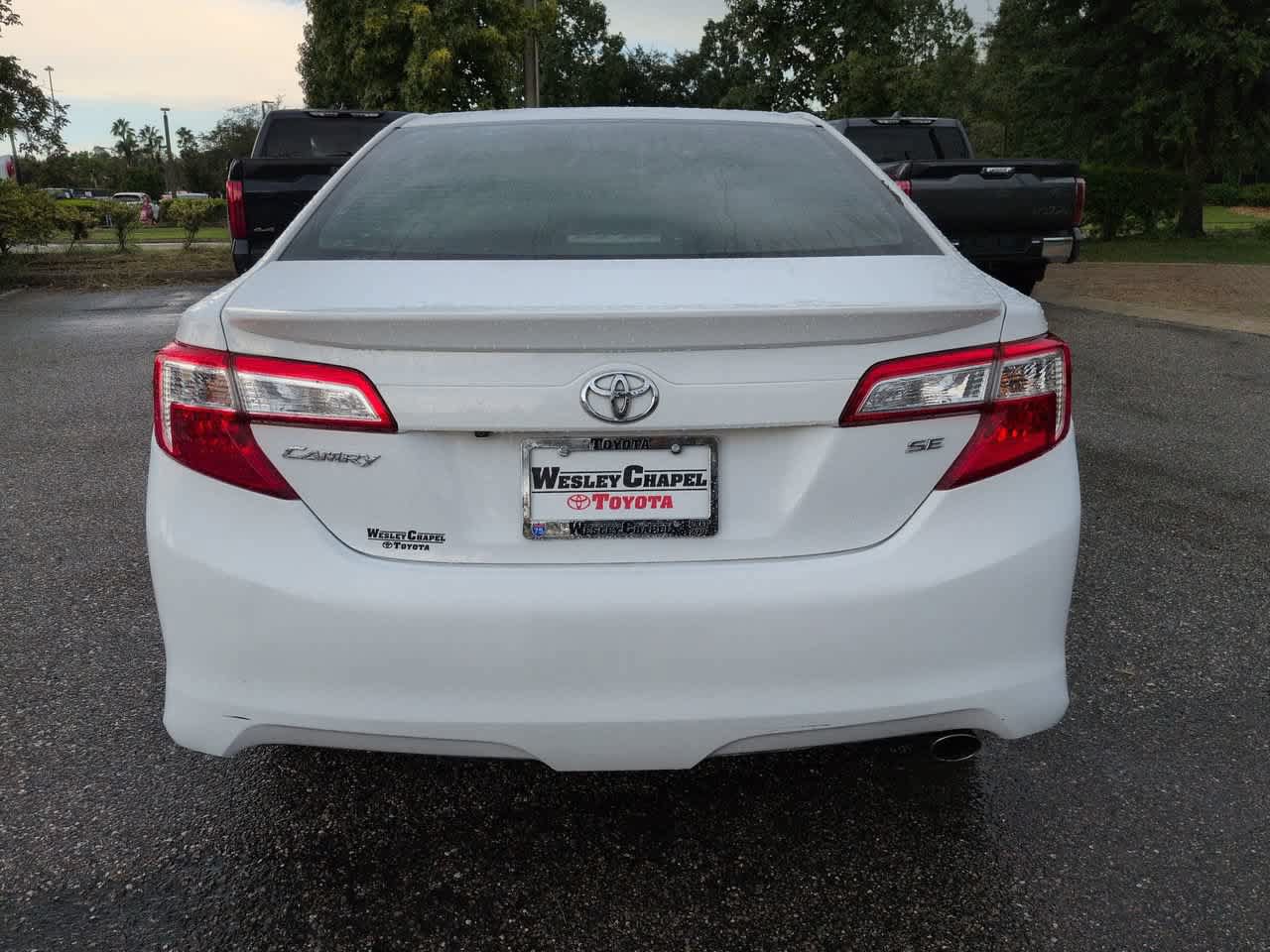 Used 2014 Toyota Camry SE FWD image 5